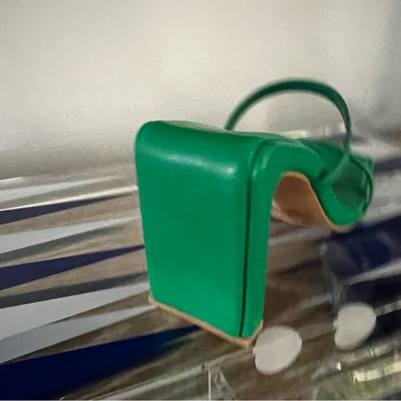 Green Open Toe Sandal - Picture 4 of 6